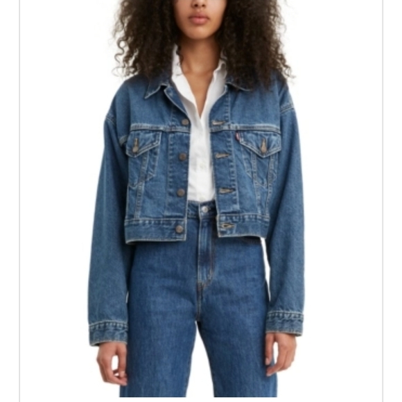 Levis crop denim jacket Clearance